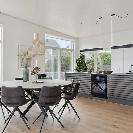 Strandhaus In Mit Meerblick *